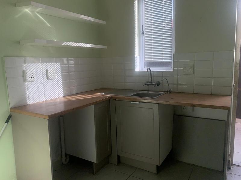 2 Bedroom Property for Sale in Woodstock Western Cape